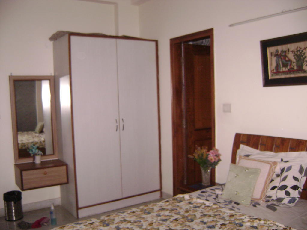 Sabs Bed And Breakfast Nova Deli Quarto foto